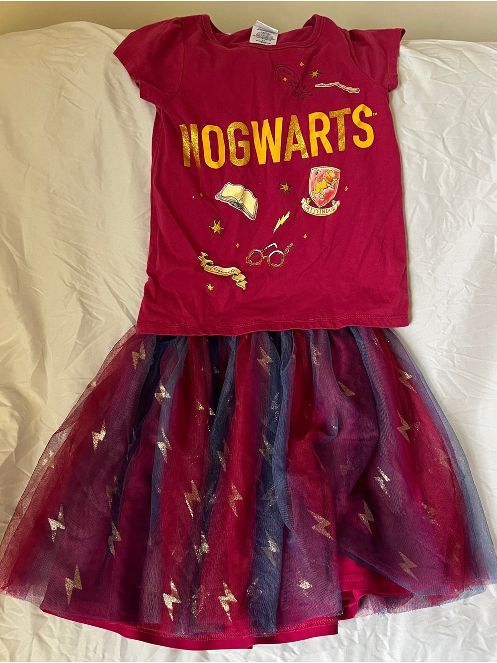 Kids' Hogwarts Red Tee & Burgundy Tulle Skirt Matching Set